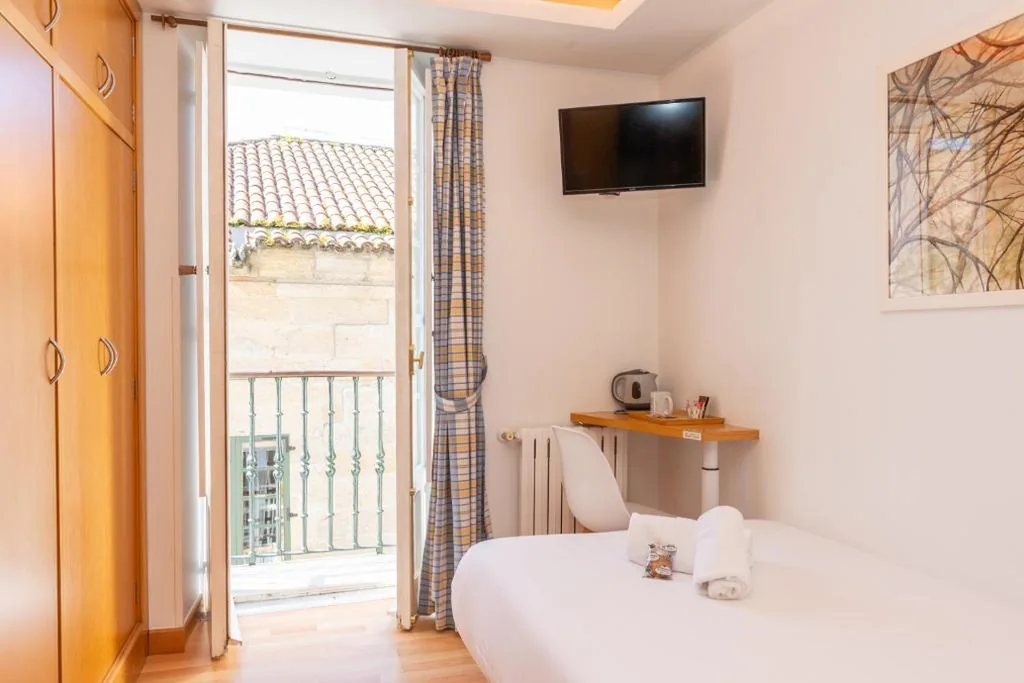 Single Room — Casa Celsa-Barbantes