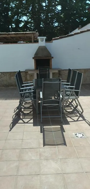 Haus mit 3 Schlafzimmern — Casa céntrica en Girona