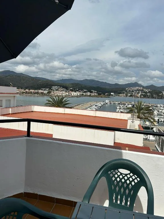 Casa de 3 dormitorios — CASA CENTRO PORT