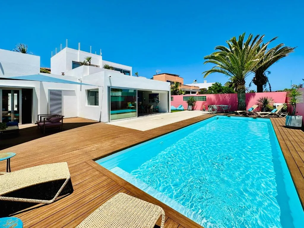 Villa — Casa Color