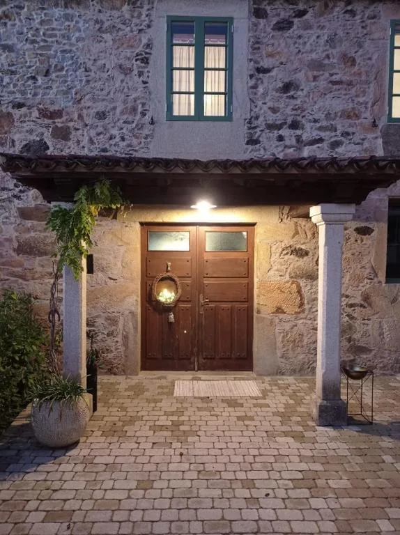 Casa de 6 dormitorios — CASA CON ENCANTO (o Refuxio)