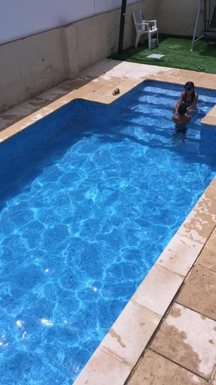 Ferienhaus mit 3 Schlafzimmern — Casa con Gran Piscina particular cerca playa