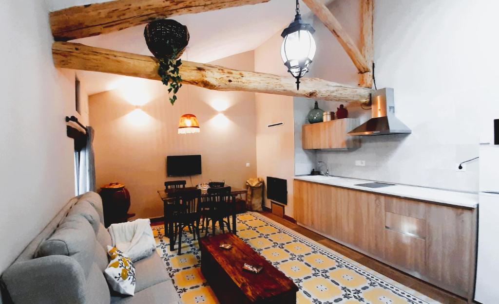 Casa con patio La Morera, Ávila