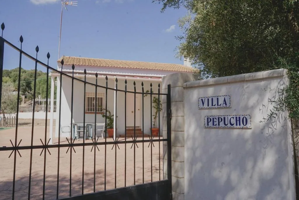 Villa con 2 camere da letto — Casa con piscina de agua salada Villa Pepucho 2