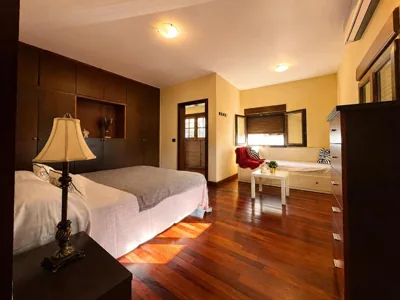 Casa Con Piscina en el Centro — foto 8