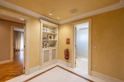 CASA CON PISCINA EN EL CENTRO — 写真 3