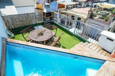 Casa con piscina junto catedral de sevilla — foto 4