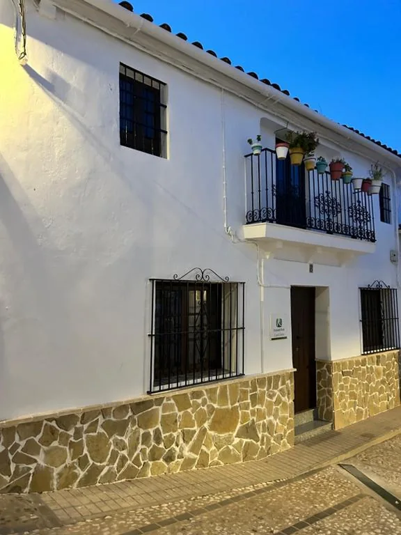 Villa con piscina privada — Casa Corata