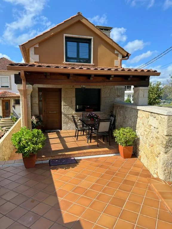 Casa de 4 dormitorios — Casa Costeira