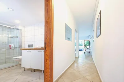Casa Cris - Beach House next to Playa Grande By Lanzarote Vacation Homes — Foto 3