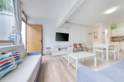 Casa Cris - Beach House next to Playa Grande By Lanzarote Vacation Homes — Foto 10
