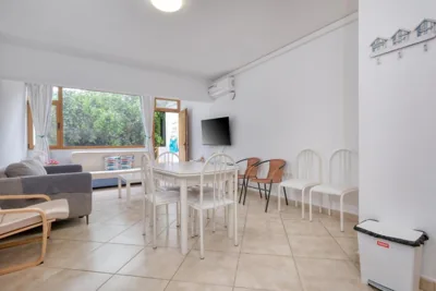 Casa Cris - Beach House next to Playa Grande By Lanzarote Vacation Homes — Foto 11