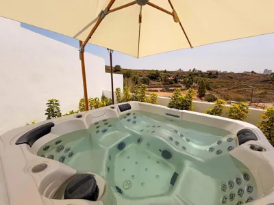 Casa Cueva La Herencia, jacuzzi privado y vistas — foto 10
