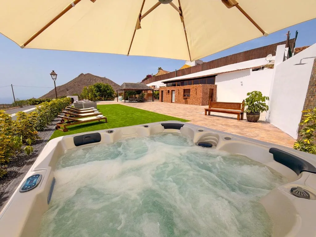 Casa de 3 dormitorios — Casa Cueva La Herencia, jacuzzi privado y vistas