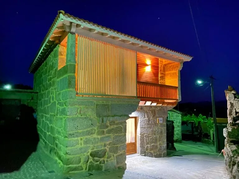Casa de 2 dormitorios — CASA DA ESCOLA