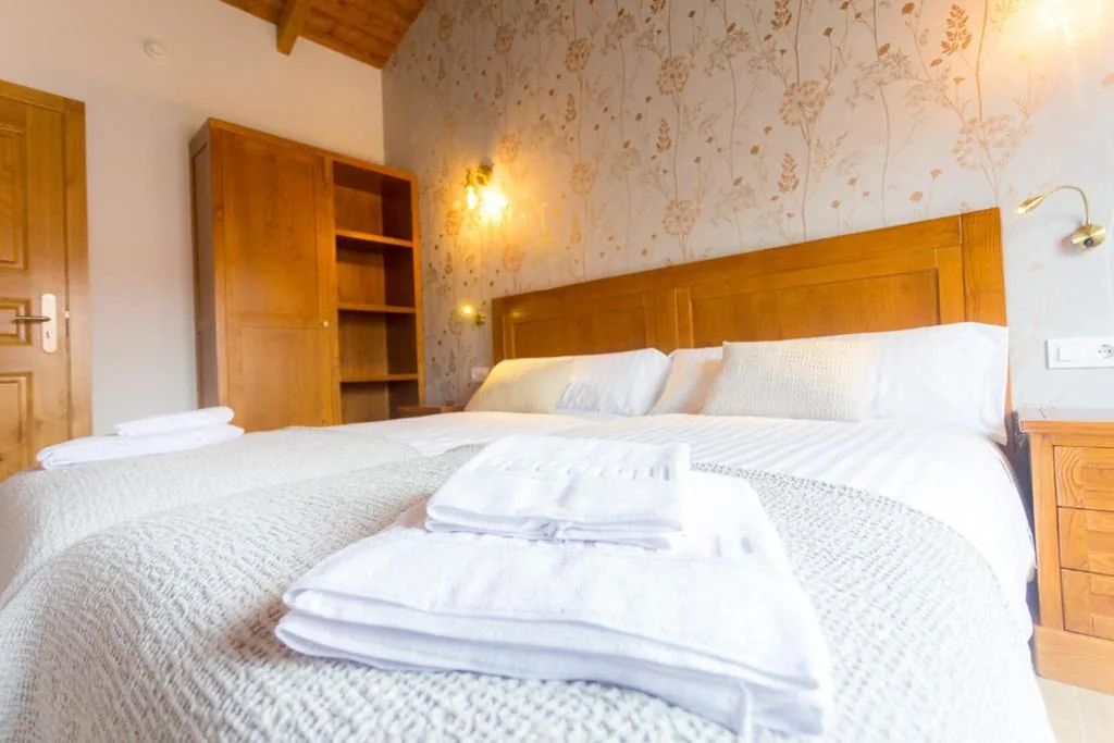 Habitación Doble Deluxe - 1 o 2 camas — Casa da Ponte de Penas