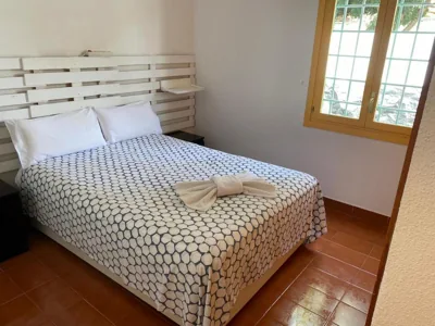 Casa de 5 dormitorios y 2 terrazas — 照片 2