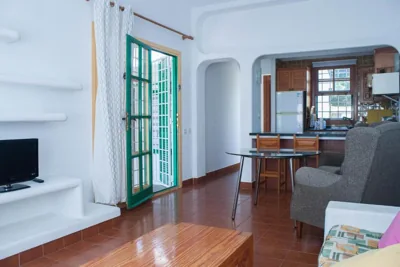Casa de 5 dormitorios y 2 terrazas — 照片 6