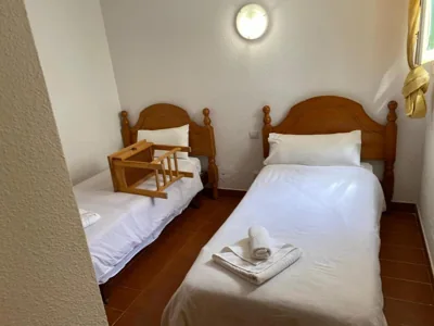 Casa de 5 dormitorios y 2 terrazas — 照片 8