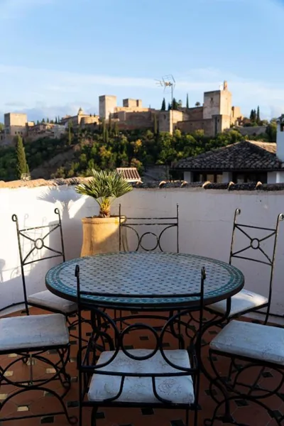 Casa de Doña Sancha con vistas a la Alhambra — foto 9