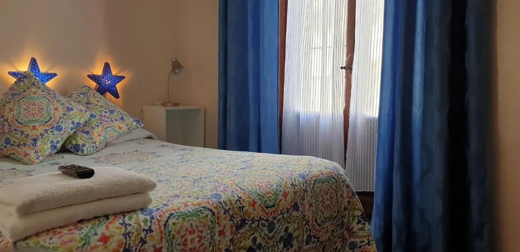 Habitación Doble con baño compartido — Casa de Huespedes Dolce Vita