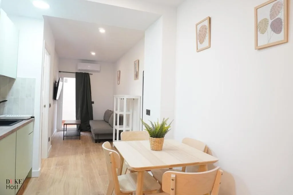 一軒家 — Casa de Huéspedes Gomez Ulla 2