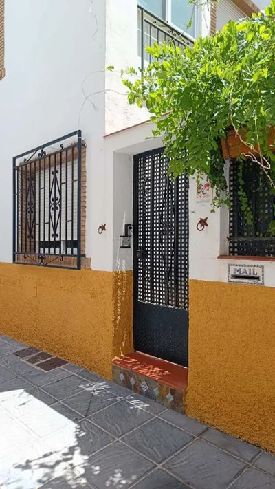 Casa de la Portuguesa, bonita terraza con barbacoa — foto 2