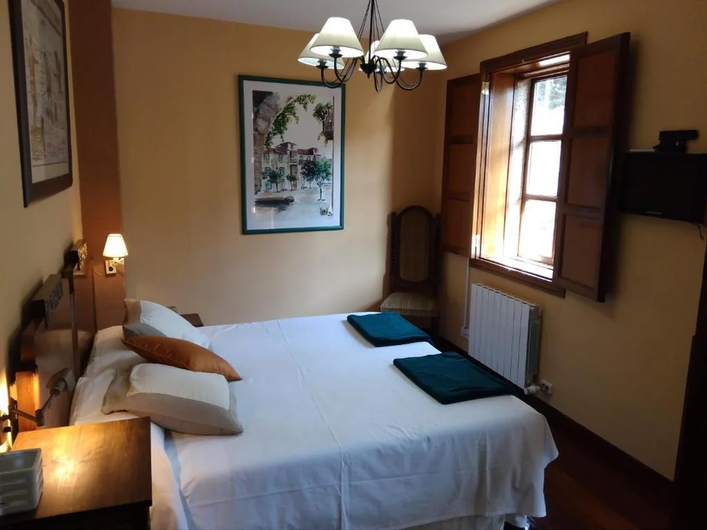 Chambre double avec salle de bains privative — Casa de Labranza A Rega
