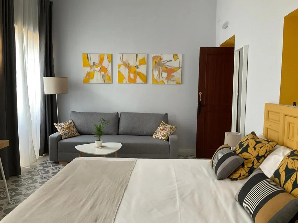 Quarto Triplo com Casa de Banho Privativa — Casa de las Especias