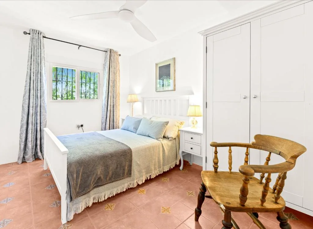 Habitación Doble Deluxe — Casa de las Risas B&B