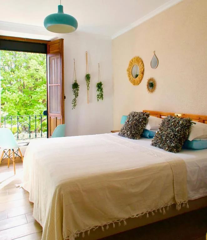 Camera con letto king size. — Casa de Los Lirios