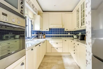 Casa de lujo junto al Club Golf — 写真 10