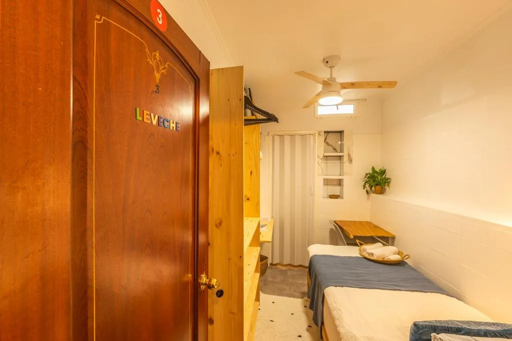 Eenpersoonskamer met eigen badkamer — Casa de Océano