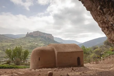 Casa de pueblo con merendero y chimenea. — foto 6