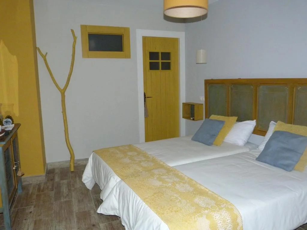 Doppelzimmer mit 2 Betten — Casa de Tintas