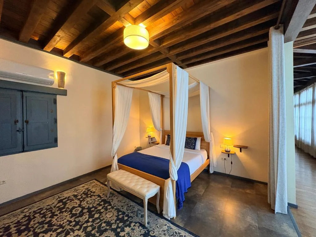 Suite Superior — Casa del Armiño - Historic Boutique Hotel in Toledo Old Town