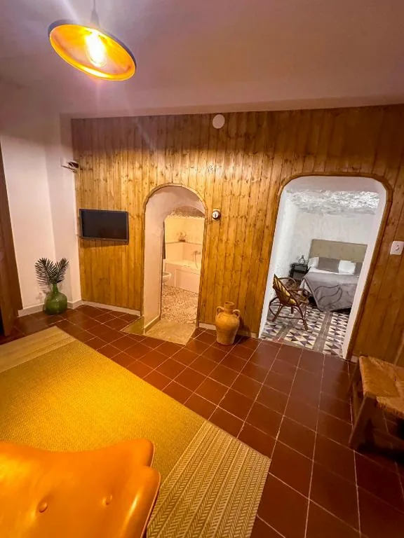Quarto Duplo Caverna com banheira de hidromassagem — Casa del Juez, Alojamiento rural singular