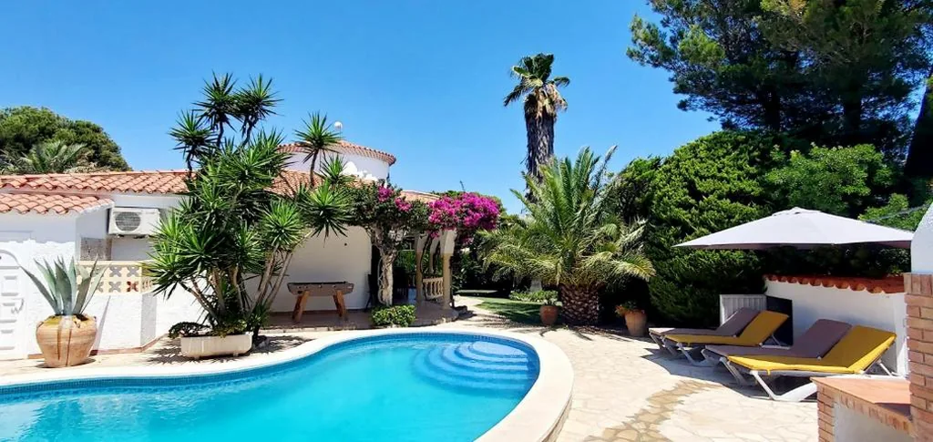 Villa — Casa Del Sol