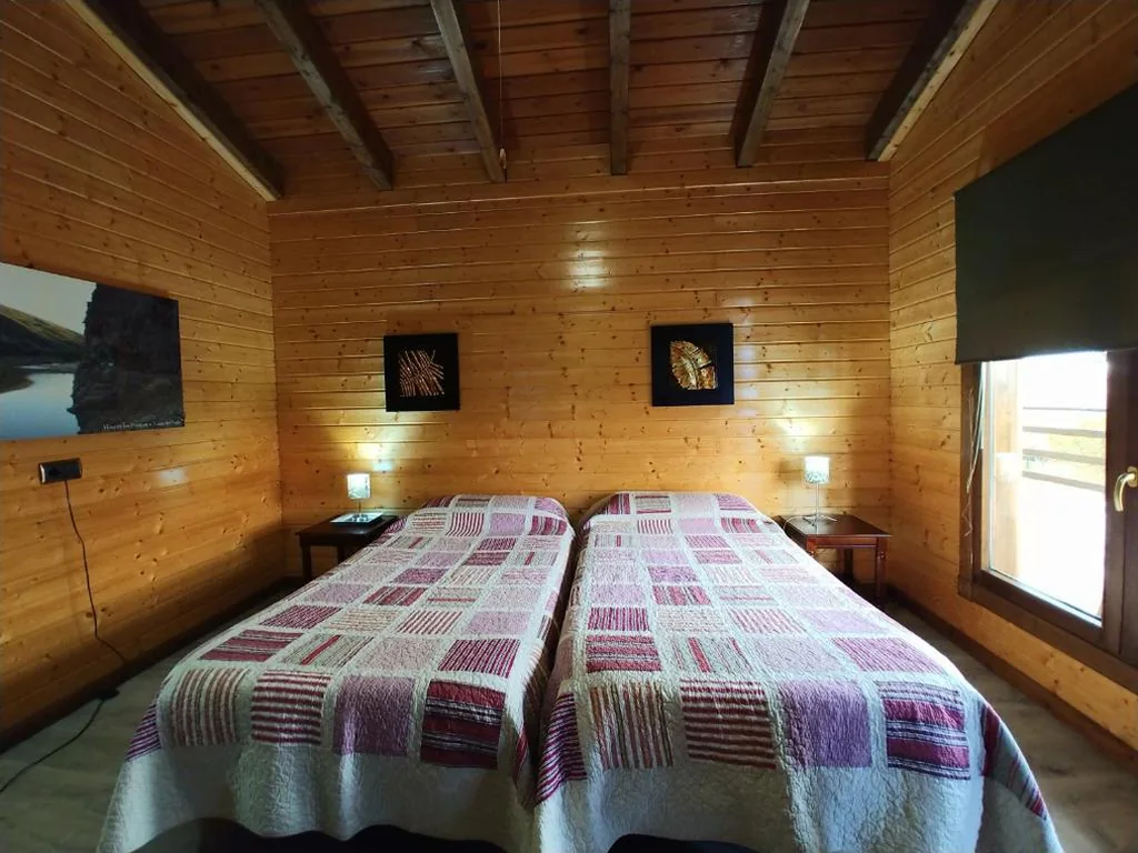 マウンテンビュー・ダブルルーム・ツインベッド — Casa del Valle, Lodges