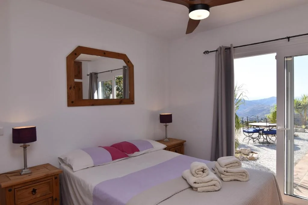 Casa Delfin! Large villa with private pool & sea and mountain views