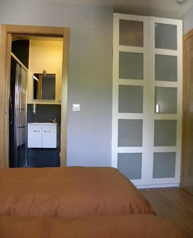 Quarto Duplo com casa de banho - 2 camas — Casa Do Ferreiro - La Fragua