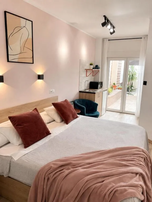 Doppelzimmer mit Innenhof — Casa Durán Alicante