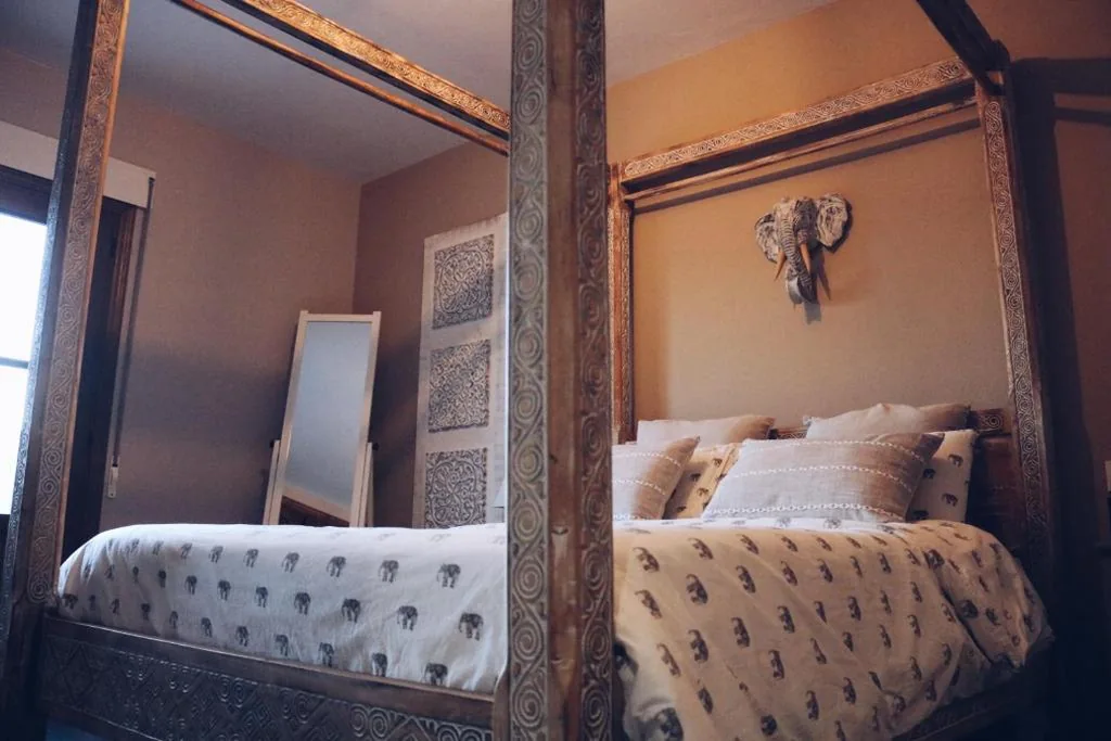 Suite con cama extragrande — Casa Eden - Mountain View, Infinity Pool Boutique resort - Adults only
