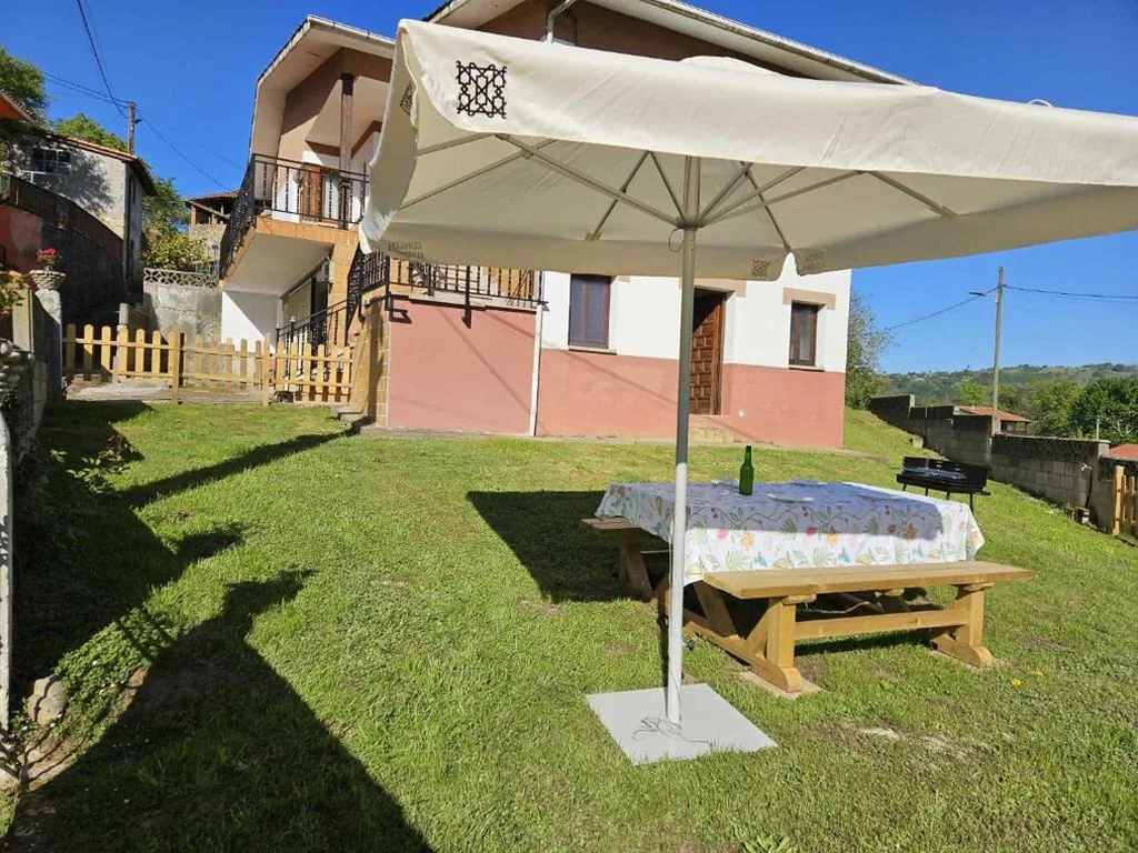 Huis met 3 slaapkamers — Casa El Caspiu Arobes VV-2722-AS
