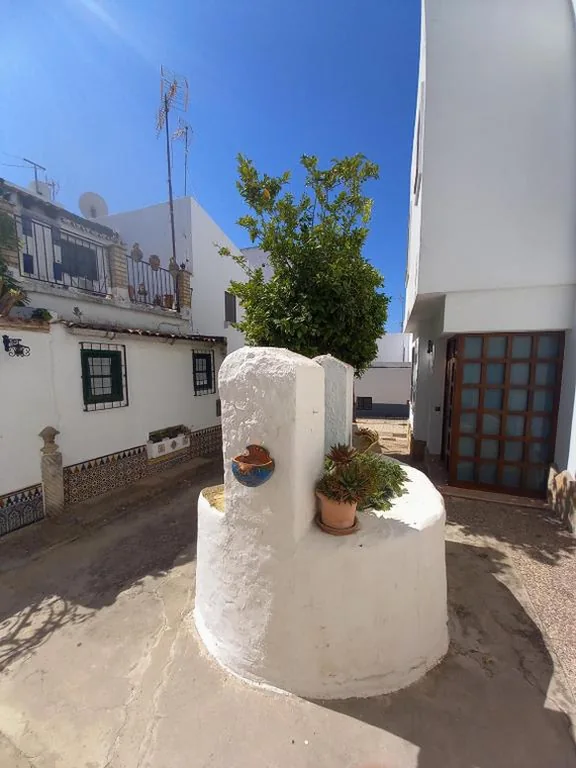別荘 — Casa El Cuartel with private seaview rooftop