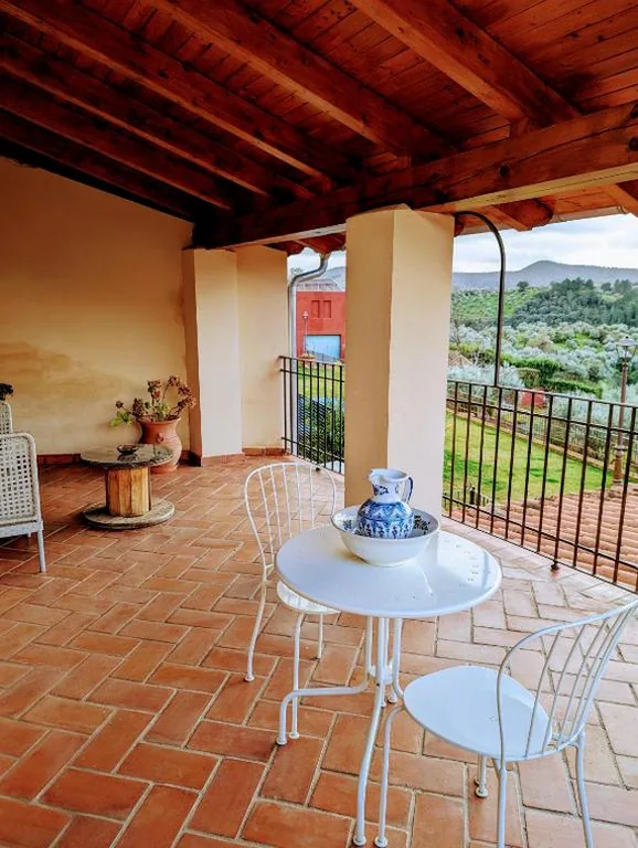 Chambre double Deluxe avec balcon — Casa El Descanso Del Peregrino