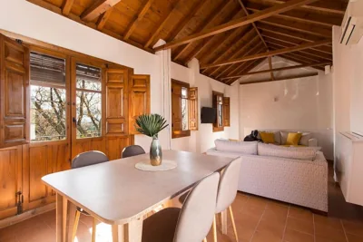 Casa en San Cristobal por Miwa Studio — 写真 4