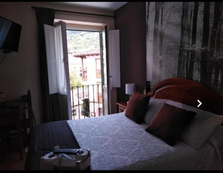 Tweepersoonskamer met eigen badkamer — Casa Favila