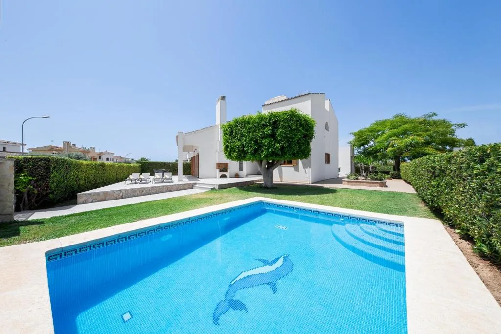 Villa — Casa Felix