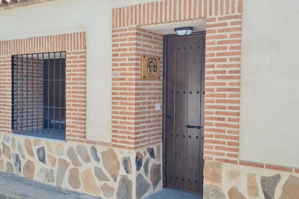 Casa de 2 dormitorios — Casa FIGUEROA en Guadamur, próximo a Puy du Fou